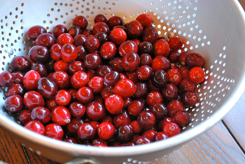 Fresh Cranberries Cranberry Sauce recipe by Lacey Baier, a sweet pea chef