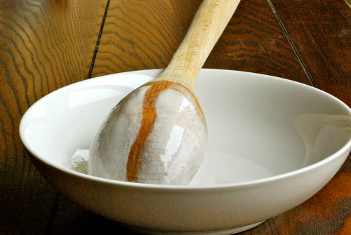 Clean Line on the Back of the Spoon Non-Alcoholic Eggnog recipe and images by Lacey Baier, a sweet pea chef