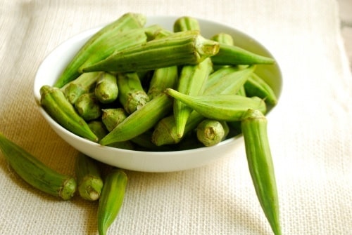 Fresh Okra Cornmeal Fried Okra recipe and images by Lacey Baier, a sweet pea chef