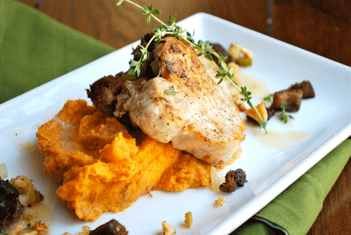 Rye-Stuffed Pork Chops Rye-Stuffed Pork Chops