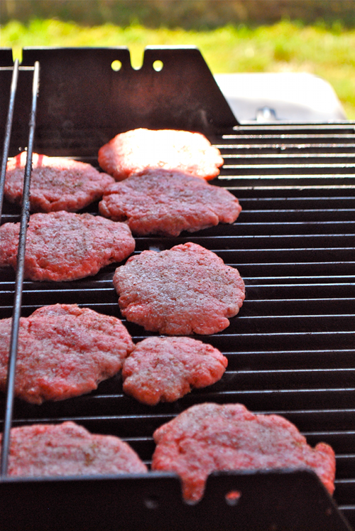 Grillin' Dustin's Awesome Homemade Burgers