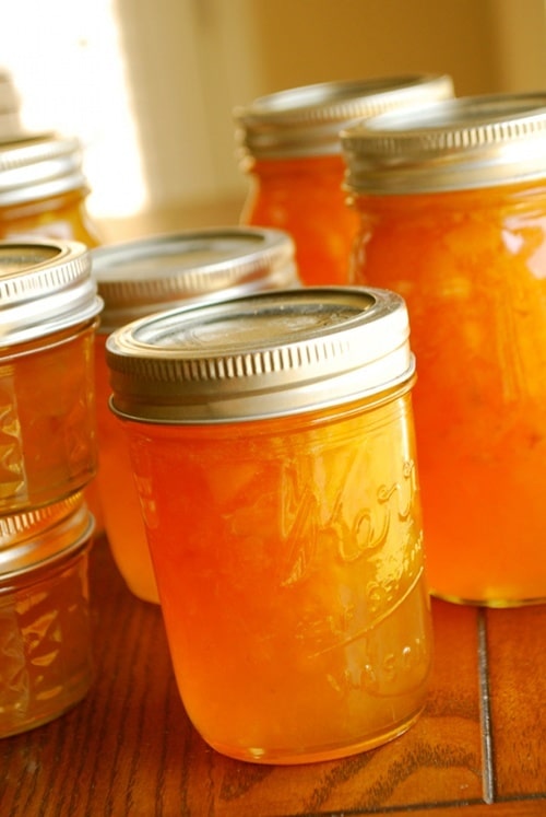 Fresh Peach Jam recipe and images by Lacey Baier, a sweet pea chef