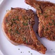 Are you looking for the perfect pork chops recipe? These Best Juicy Pork Chops are easy to make and guaranteed to be moist and savory!