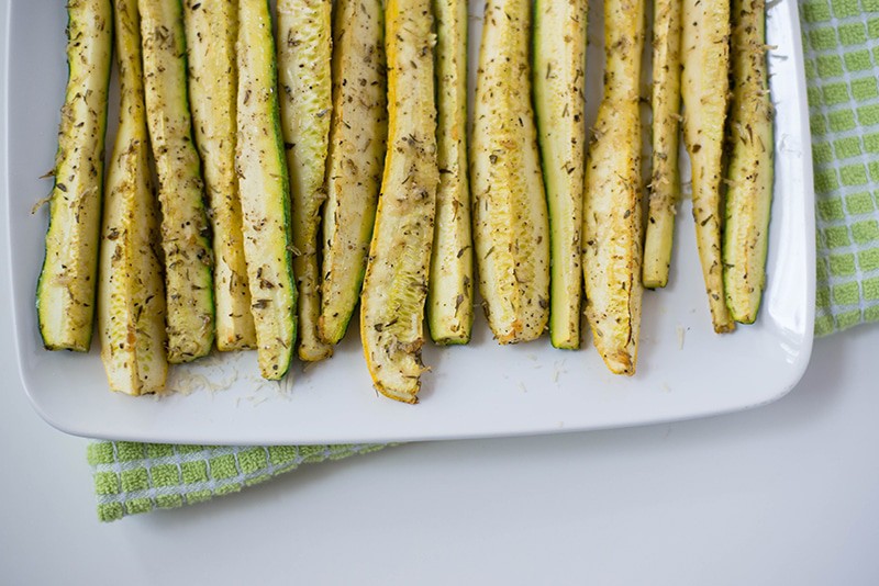 Parmesan Baked Squash And Zucchini Spears | Easy, Fast, Healthy & Delicious! www.asweetpeachef.com