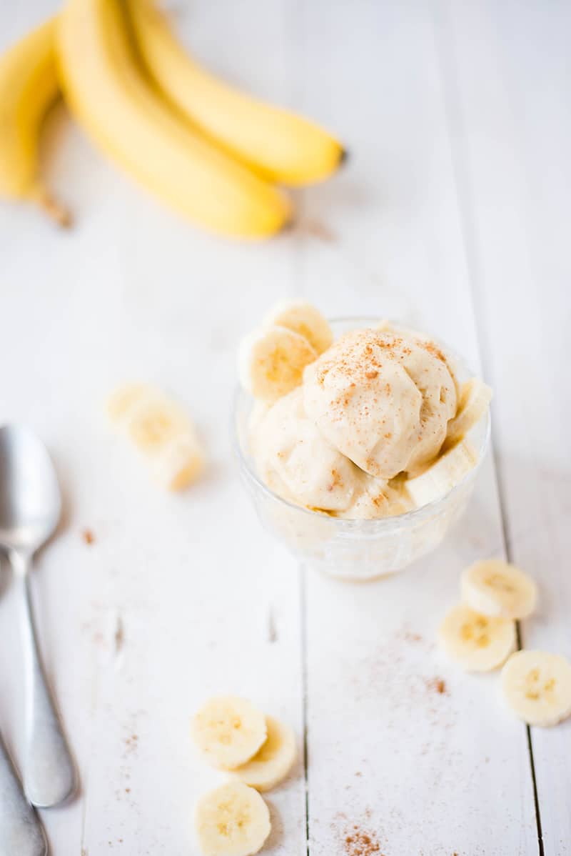 Banana Ice Cream Recipe Without Ice Cream Maker | 1 ingredient, so easy! www.asweetpeachef.com