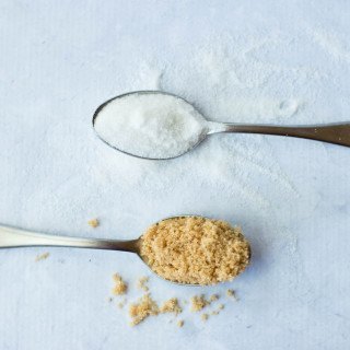 7 Healthy Sugar Substitutes + One I NEVER Use