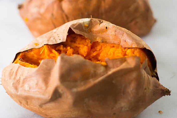 8 Benefits of Sweet Potatoes | A Powerful Superfood!