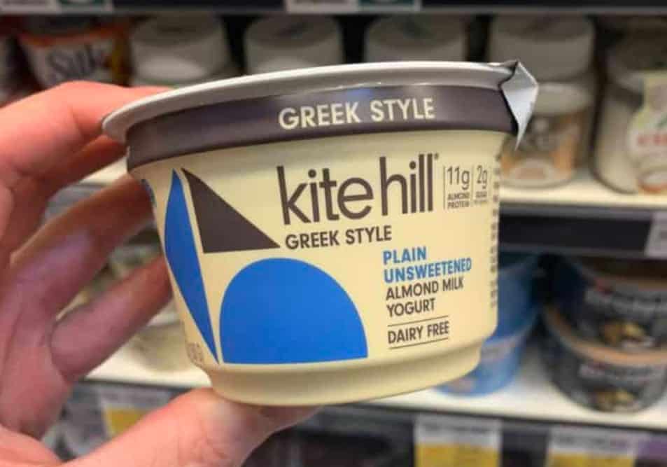 The Healthiest Greek Yogurt in 2021 | 6 Superb Options