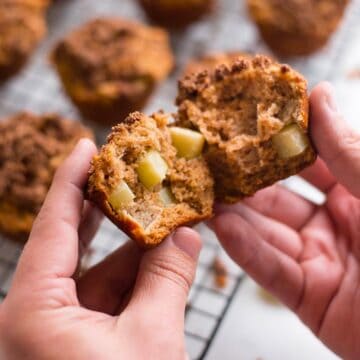 Paleo Apple Muffins